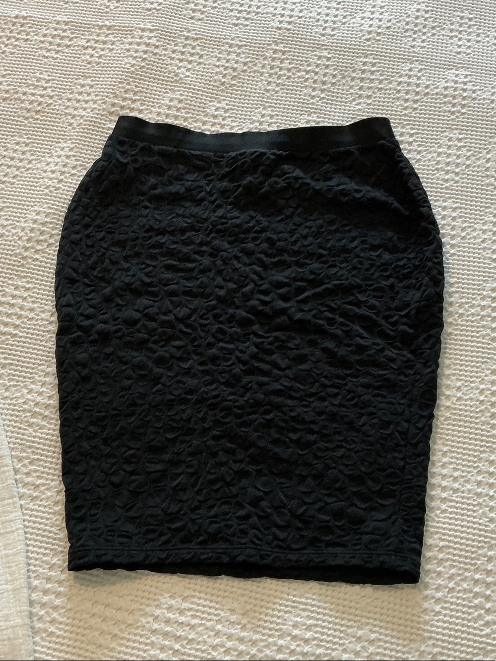Anne Klein Black Textured Pencil Skirt